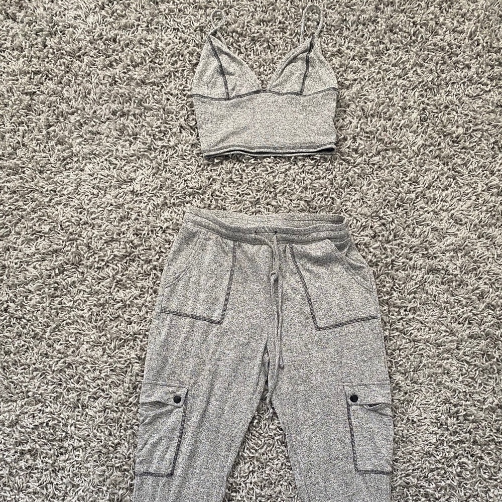 2 piece lounge set